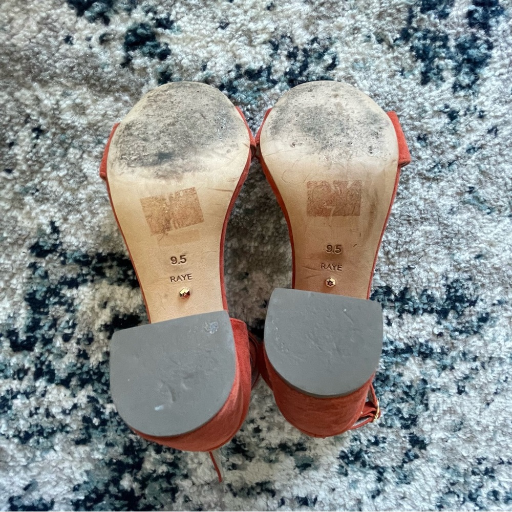 Raye heels - Picture 3 of 3